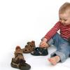 Первые шаги: развенчиваем мифы о правильной детской обуви Ортопедические стельки можно вставлять в ортопедическую обувь
